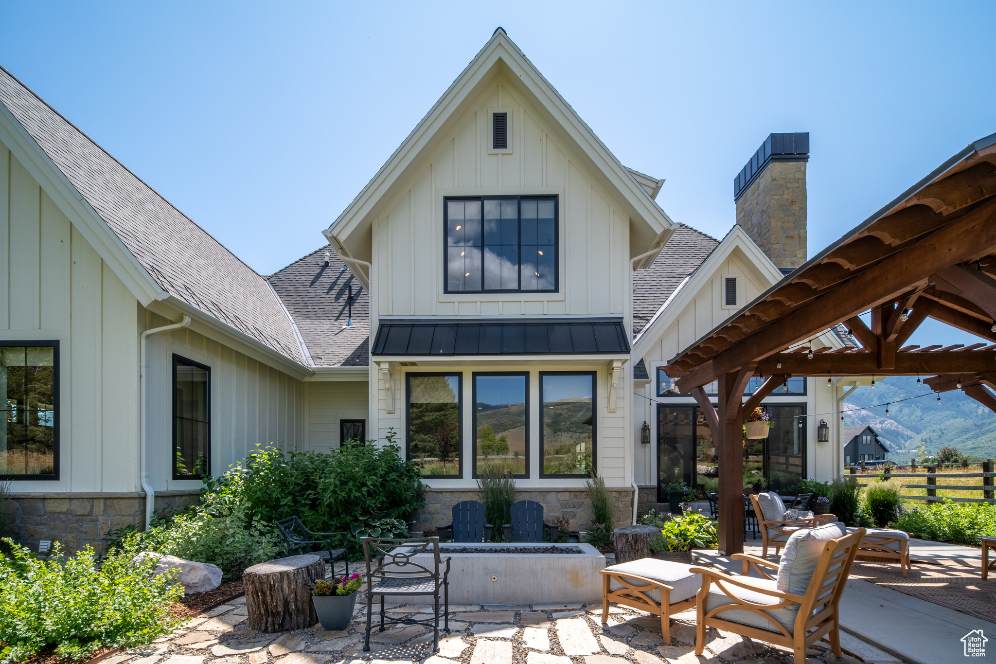 ELK RIDGE - Residential