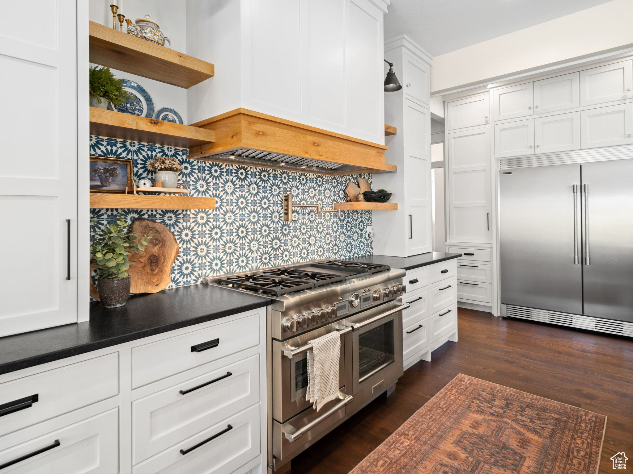 ELK RIDGE - Residential