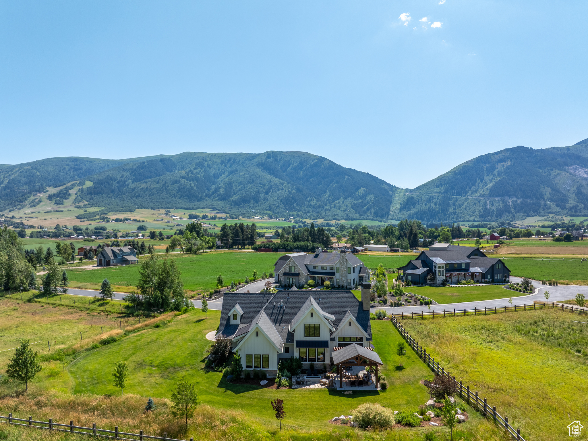 ELK RIDGE - Residential
