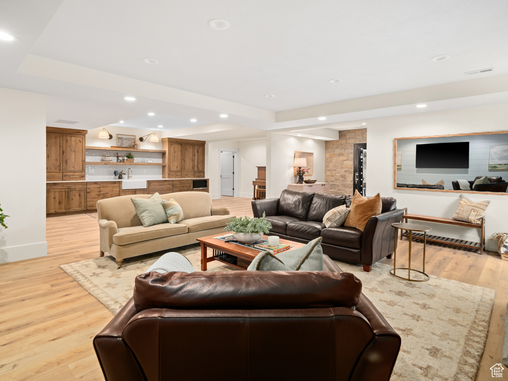 ELK RIDGE - Residential