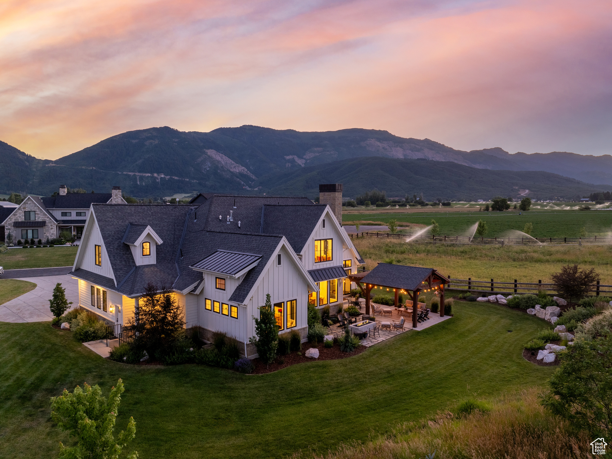 ELK RIDGE - Residential