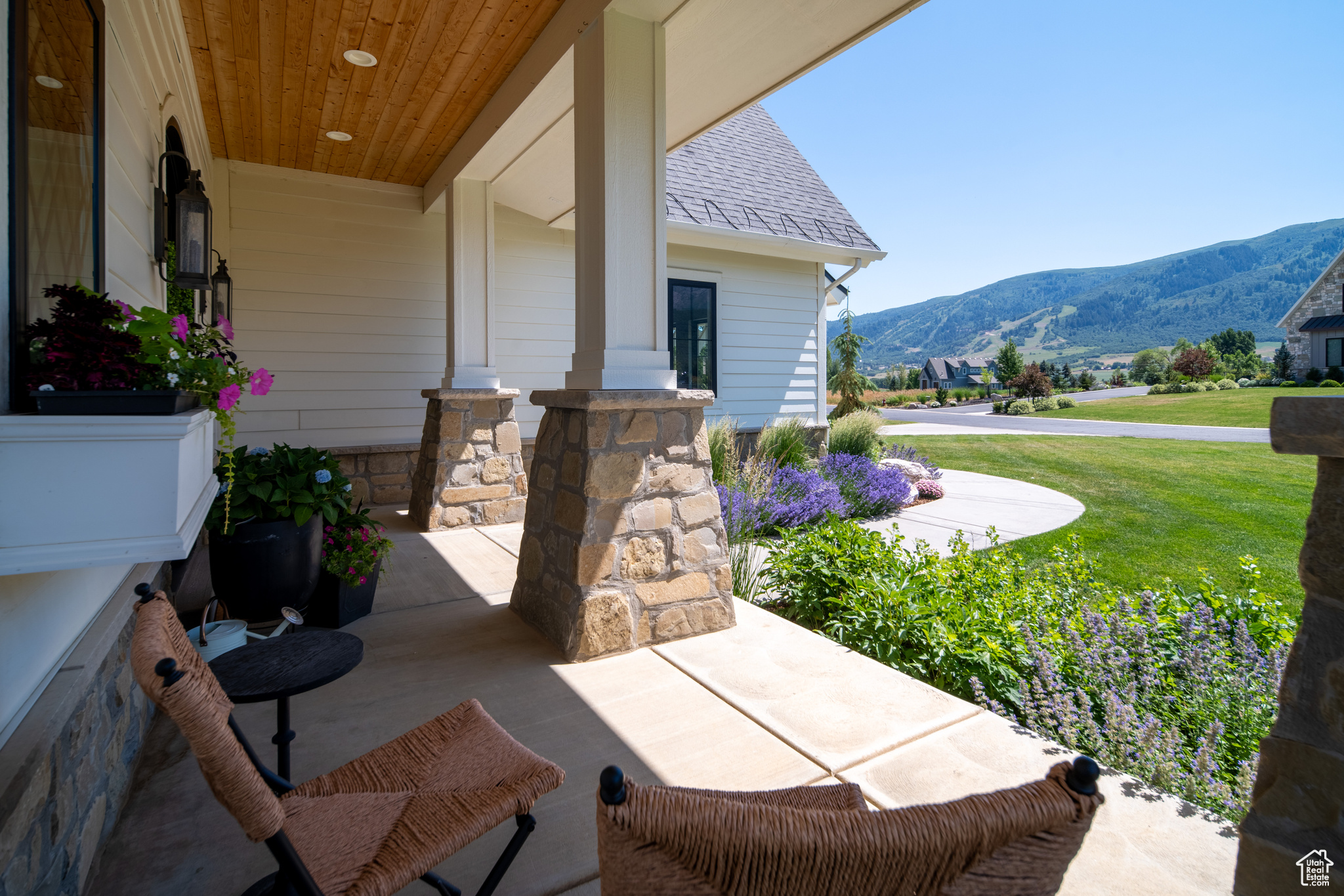 ELK RIDGE - Residential