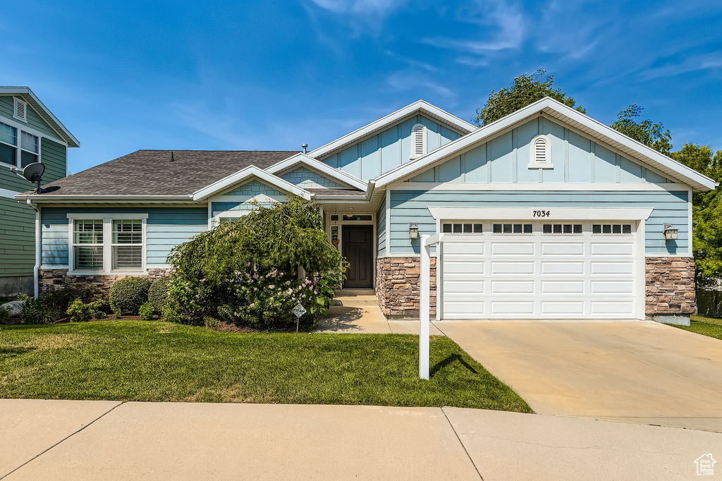 CADEN'S COVE - Residential