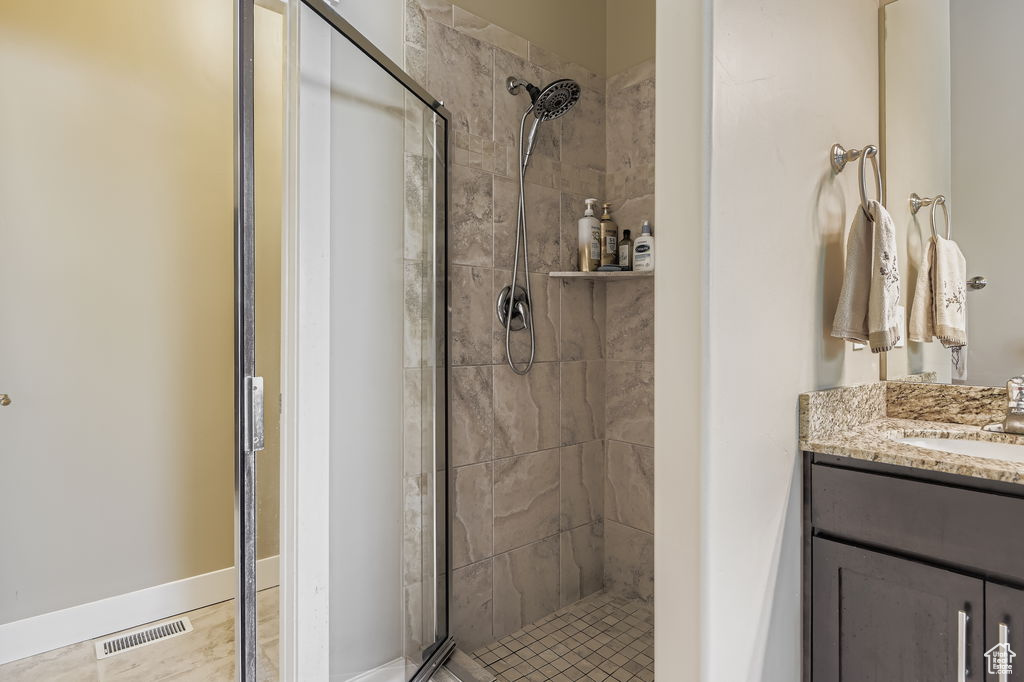 CADEN'S COVE - Residential