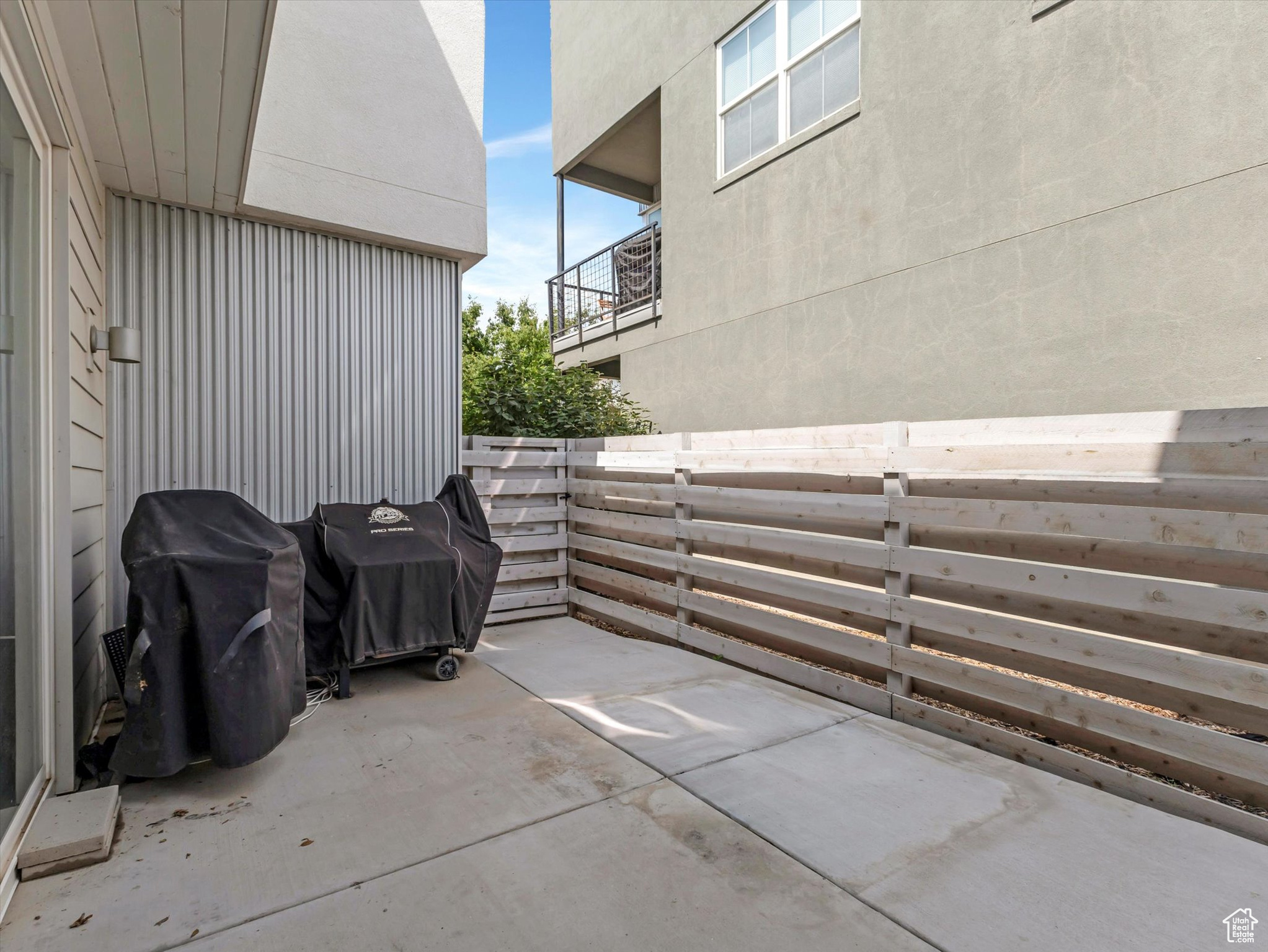 DAYBREAK - Residential