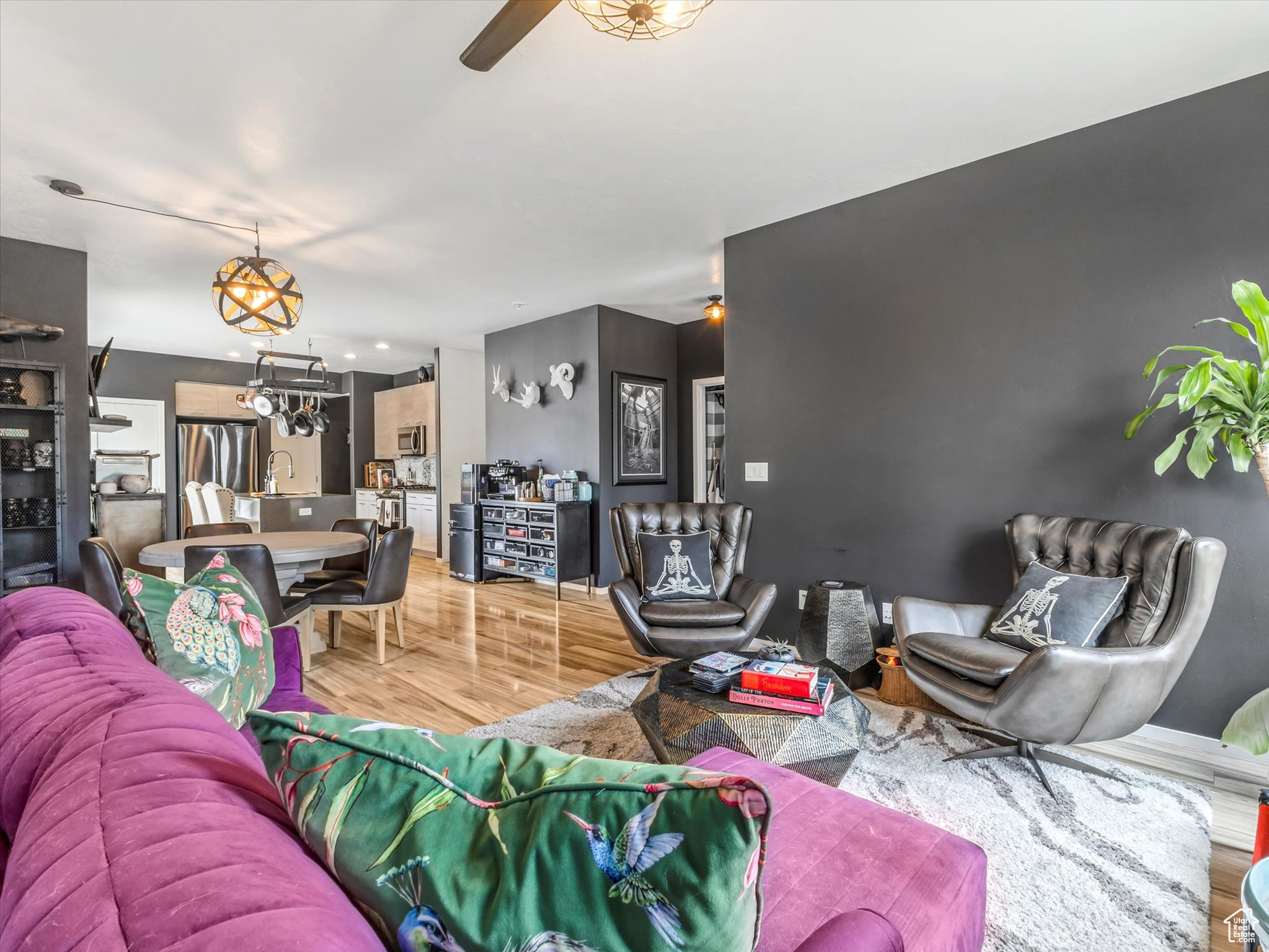 DAYBREAK - Residential