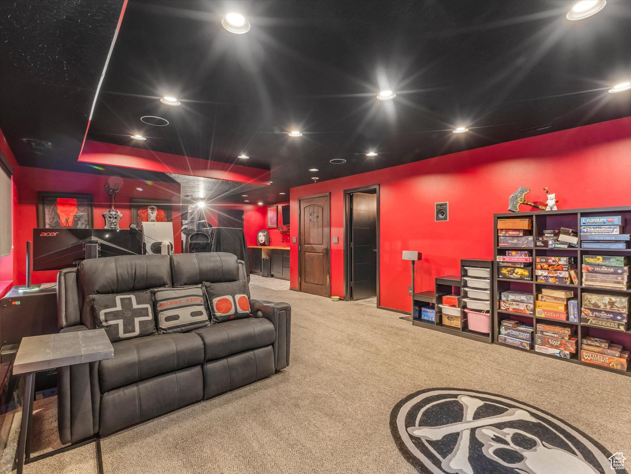 DAYBREAK - Residential