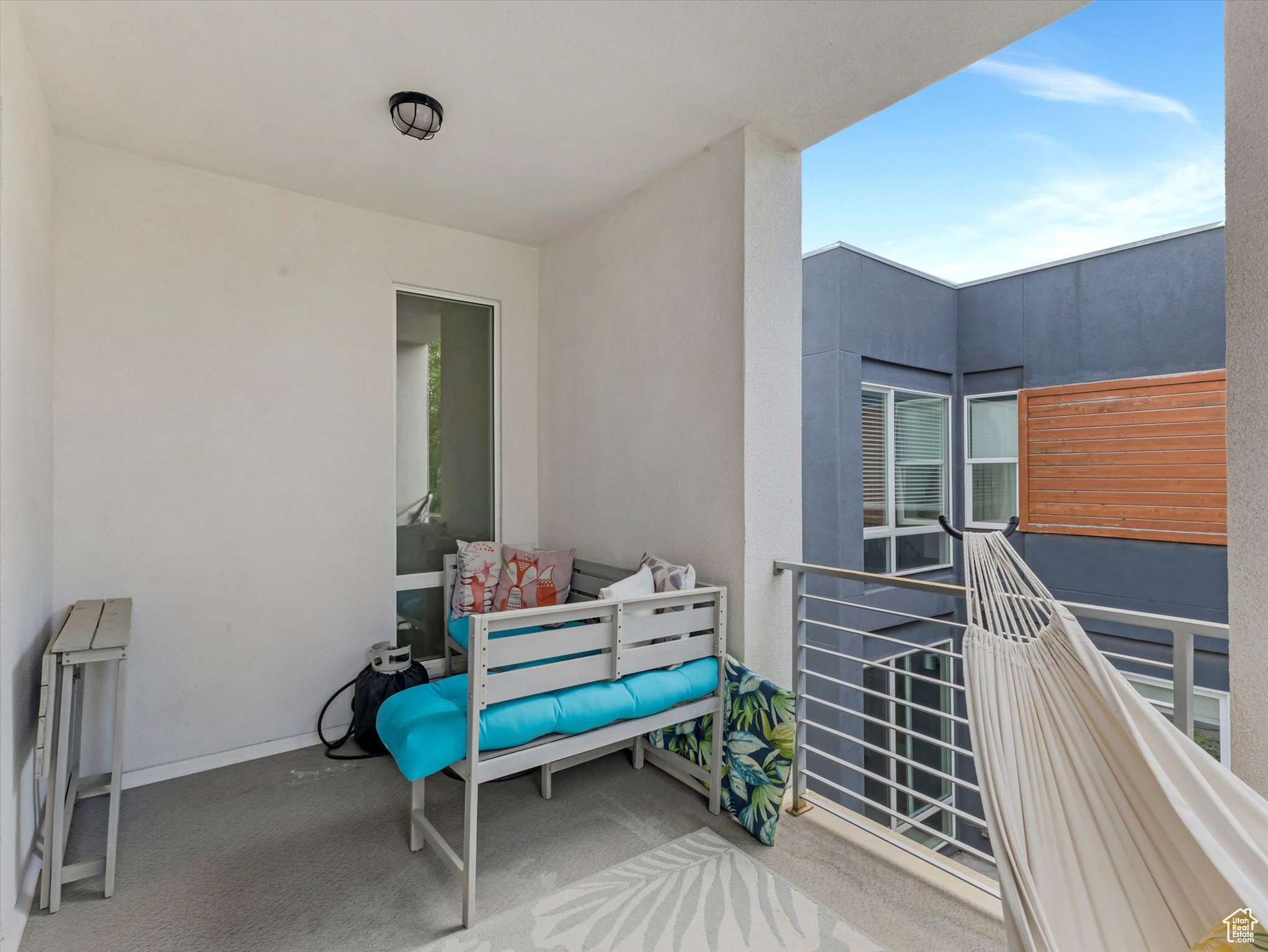 DAYBREAK - Residential