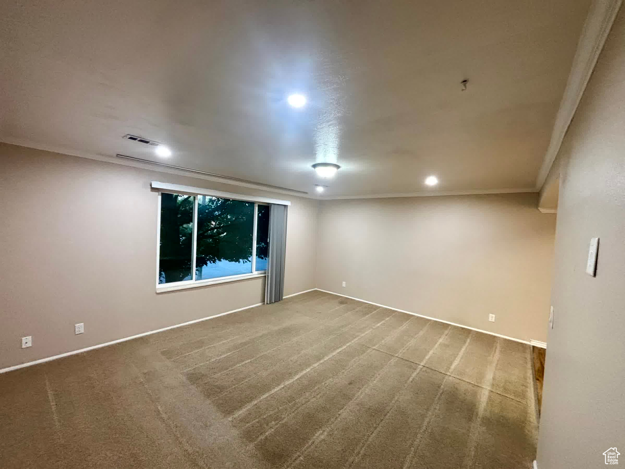WOOD CREST CONDOMINIUM PHASE 3 - Residential