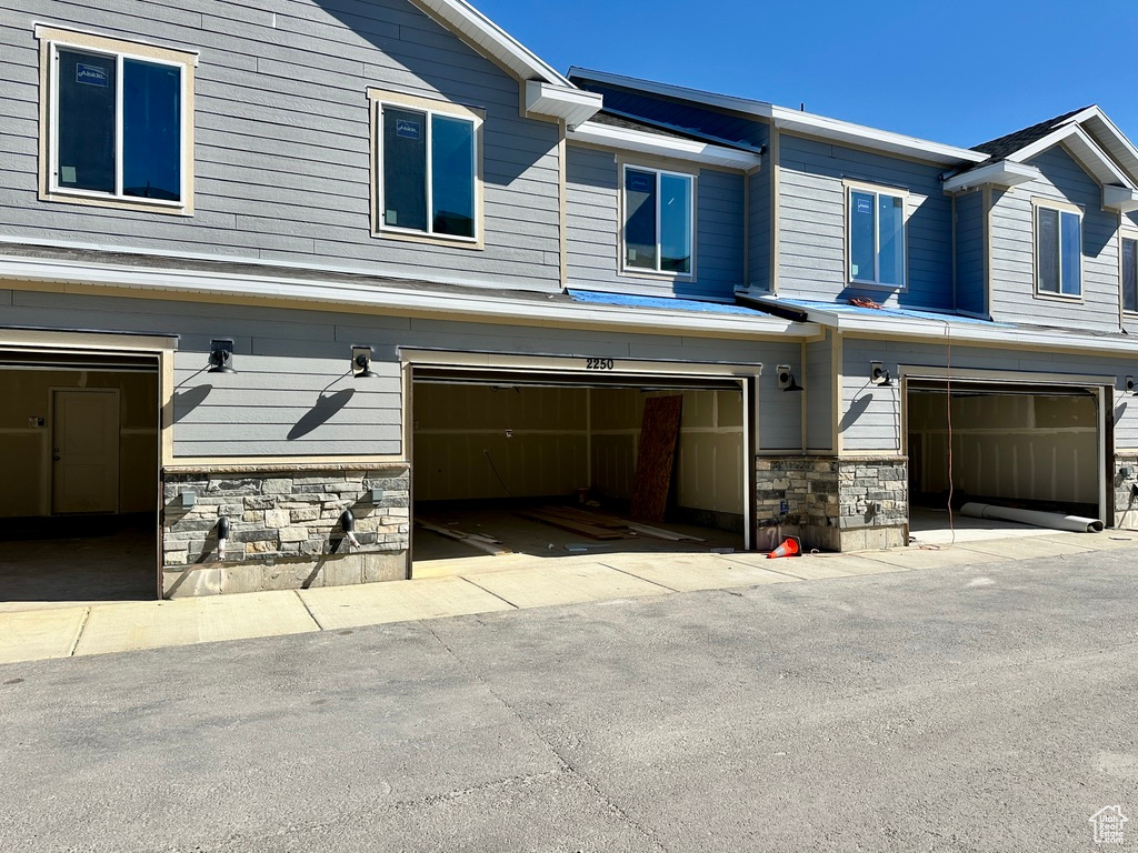 FIREFLY ESTATES PHASE 1 - Residential