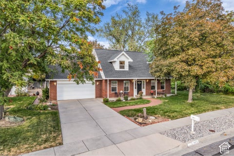 Photo of 1073 E PINERIDGE RD, Sandy, UT 84093 (MLS # 2190461)