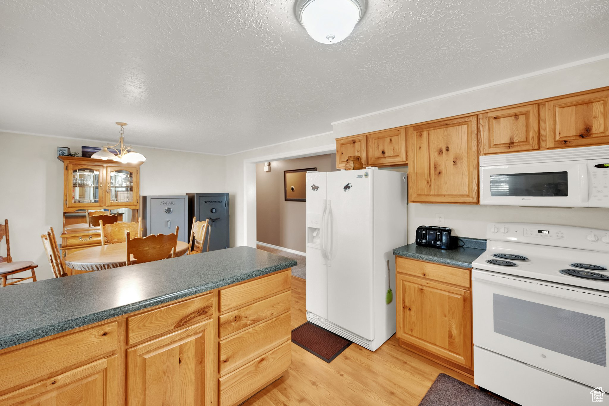 2848 N 2200, Salt Lake City, Utah image 13