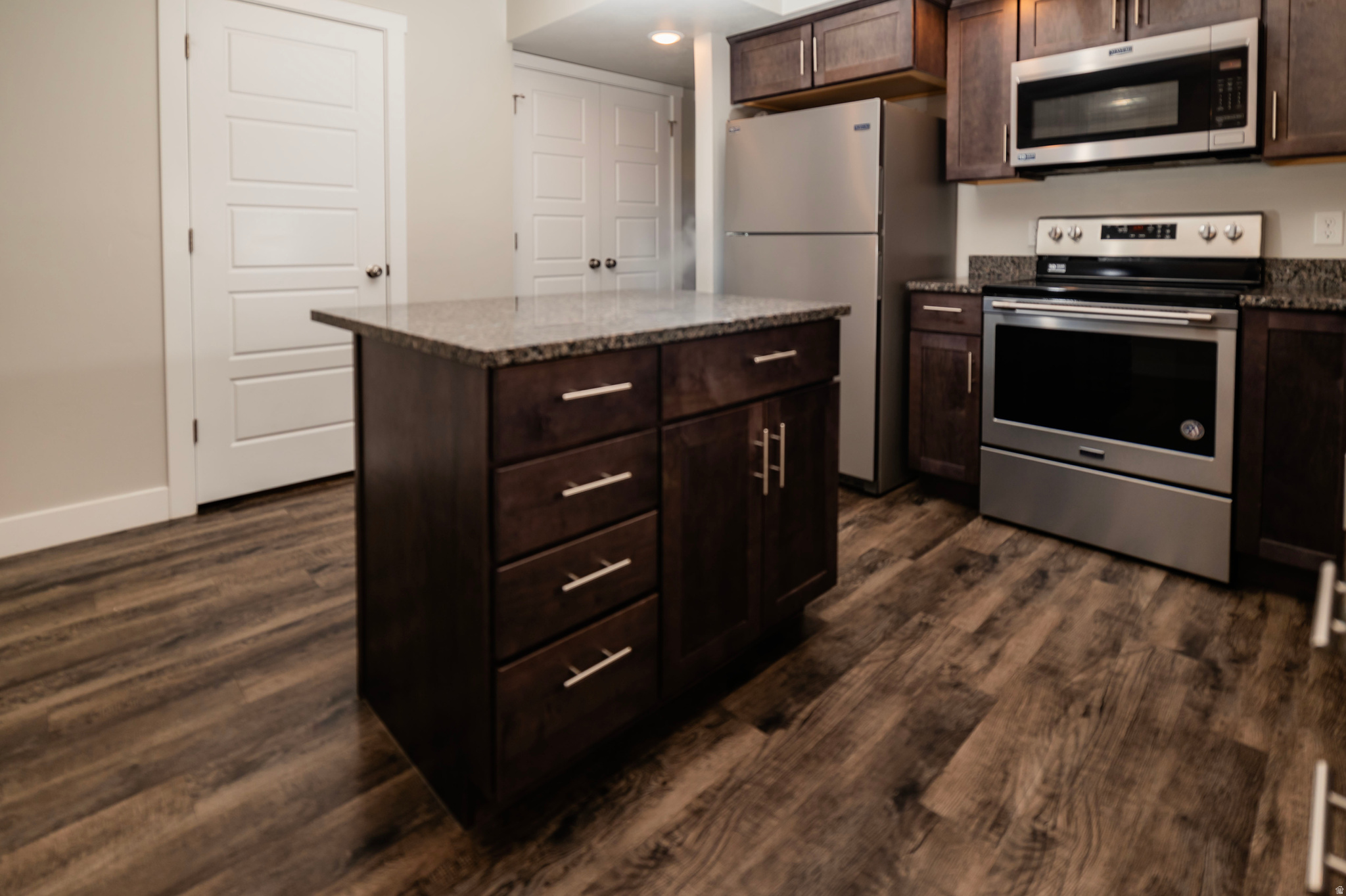 TRINITY SUB - Residential