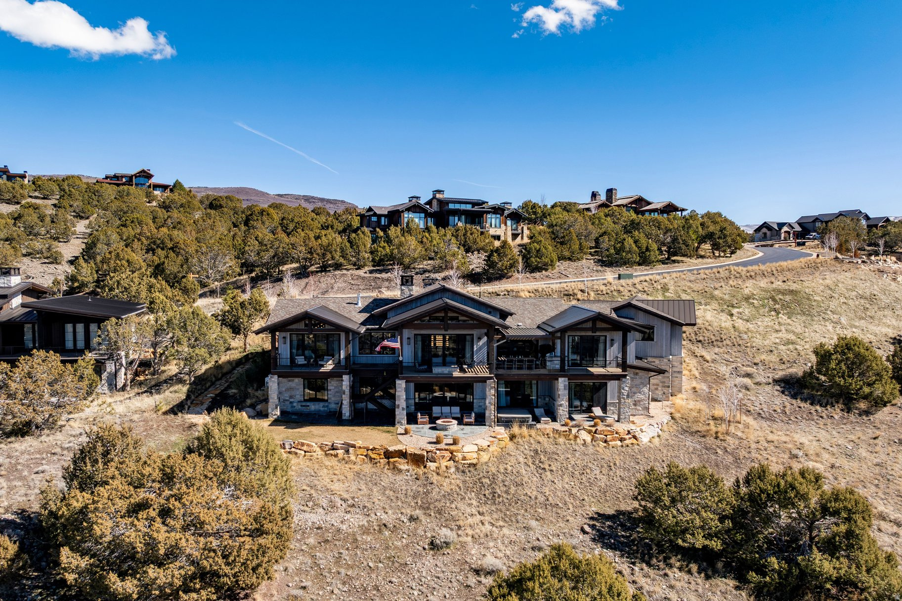 RED LEDGES - Residential