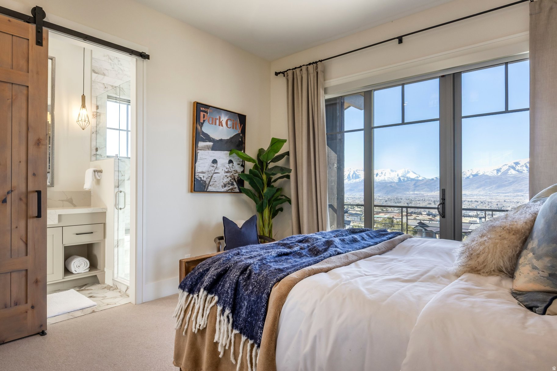 RED LEDGES - Residential