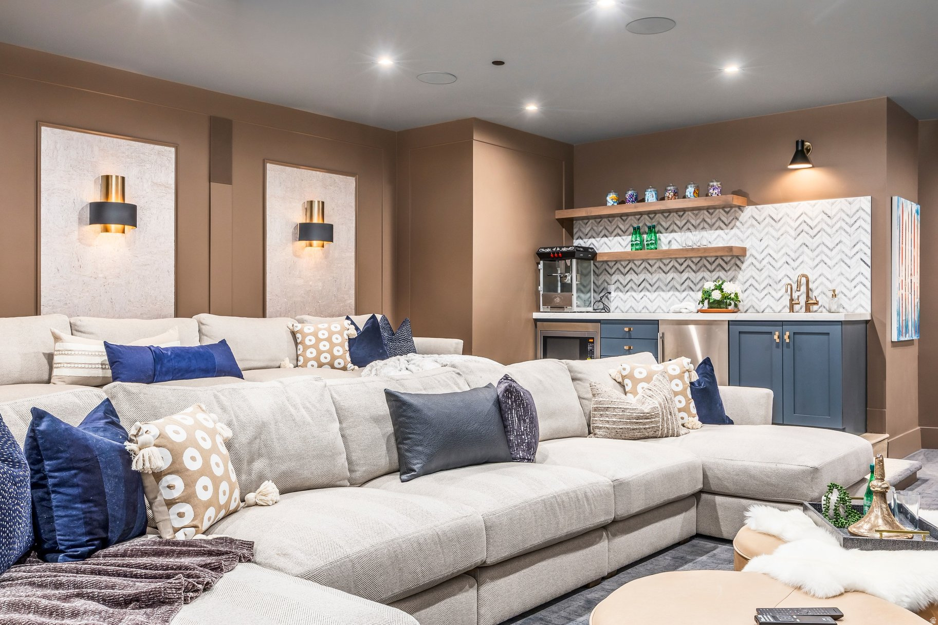 RED LEDGES - Residential