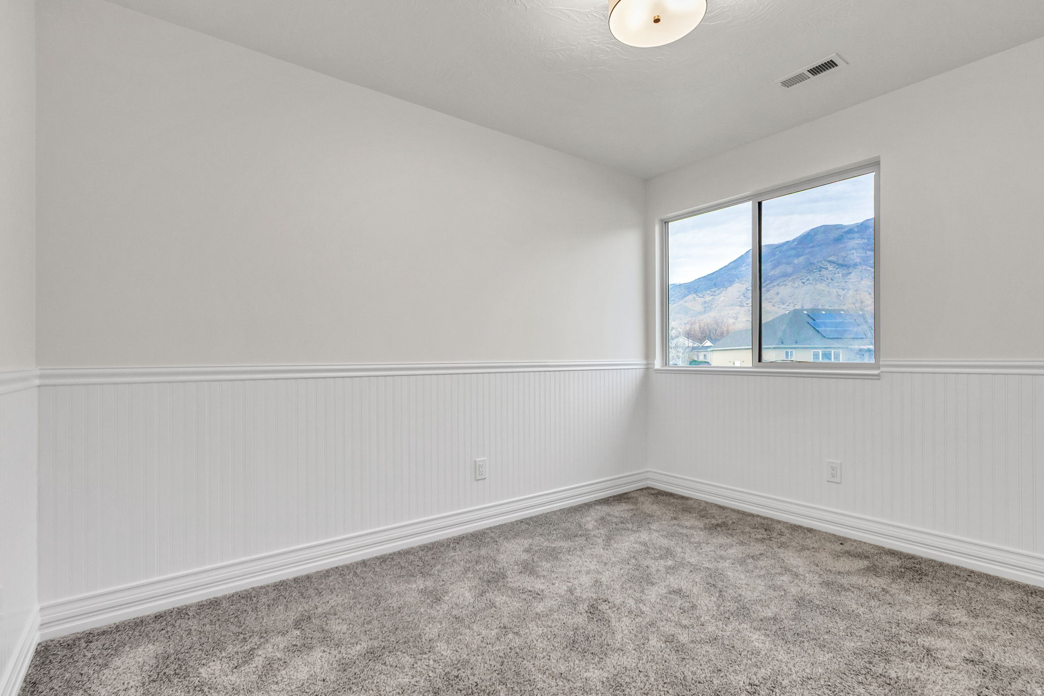 MANILA SPRINGS - Residential