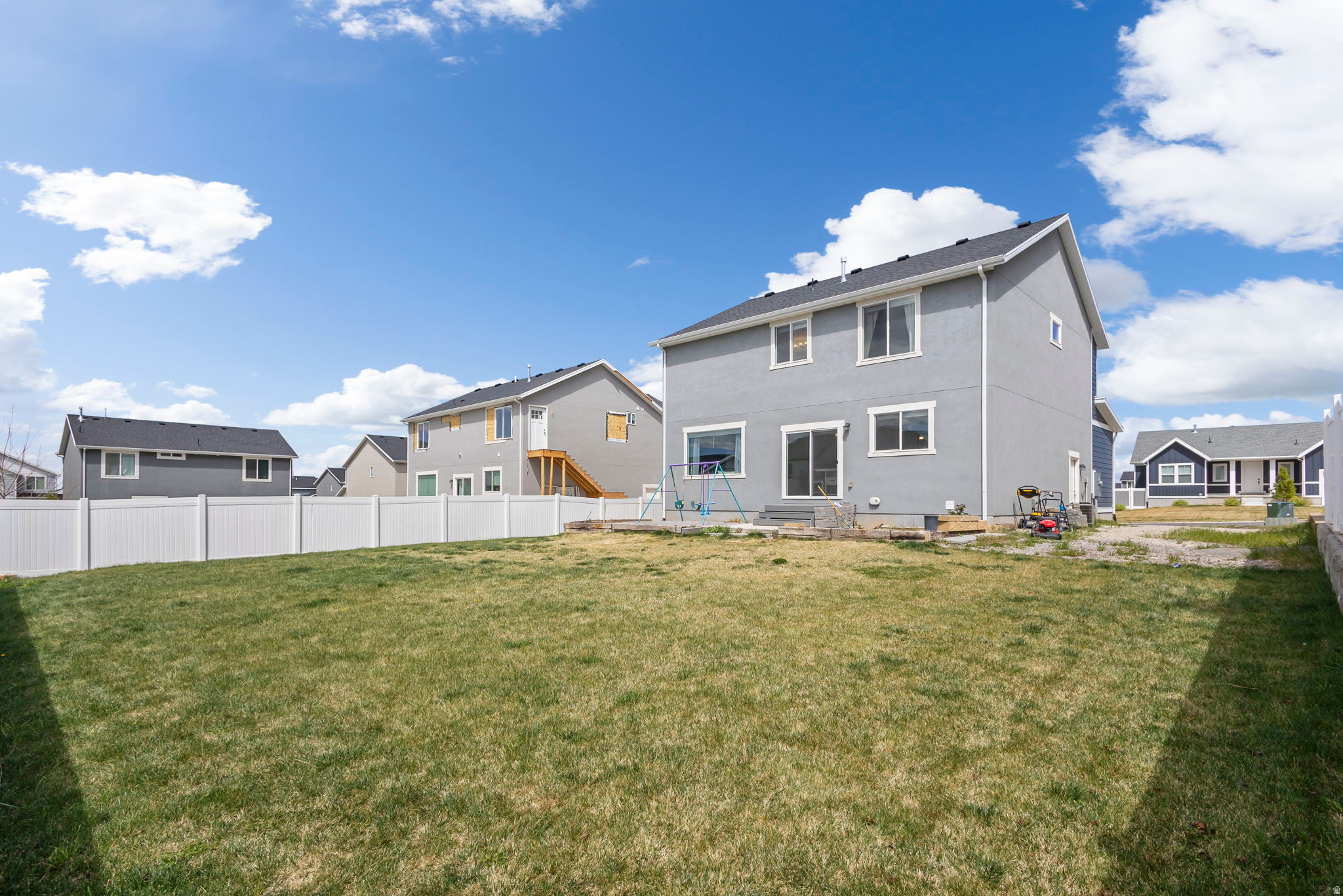 FOOTHILL VILLAGE - Residential