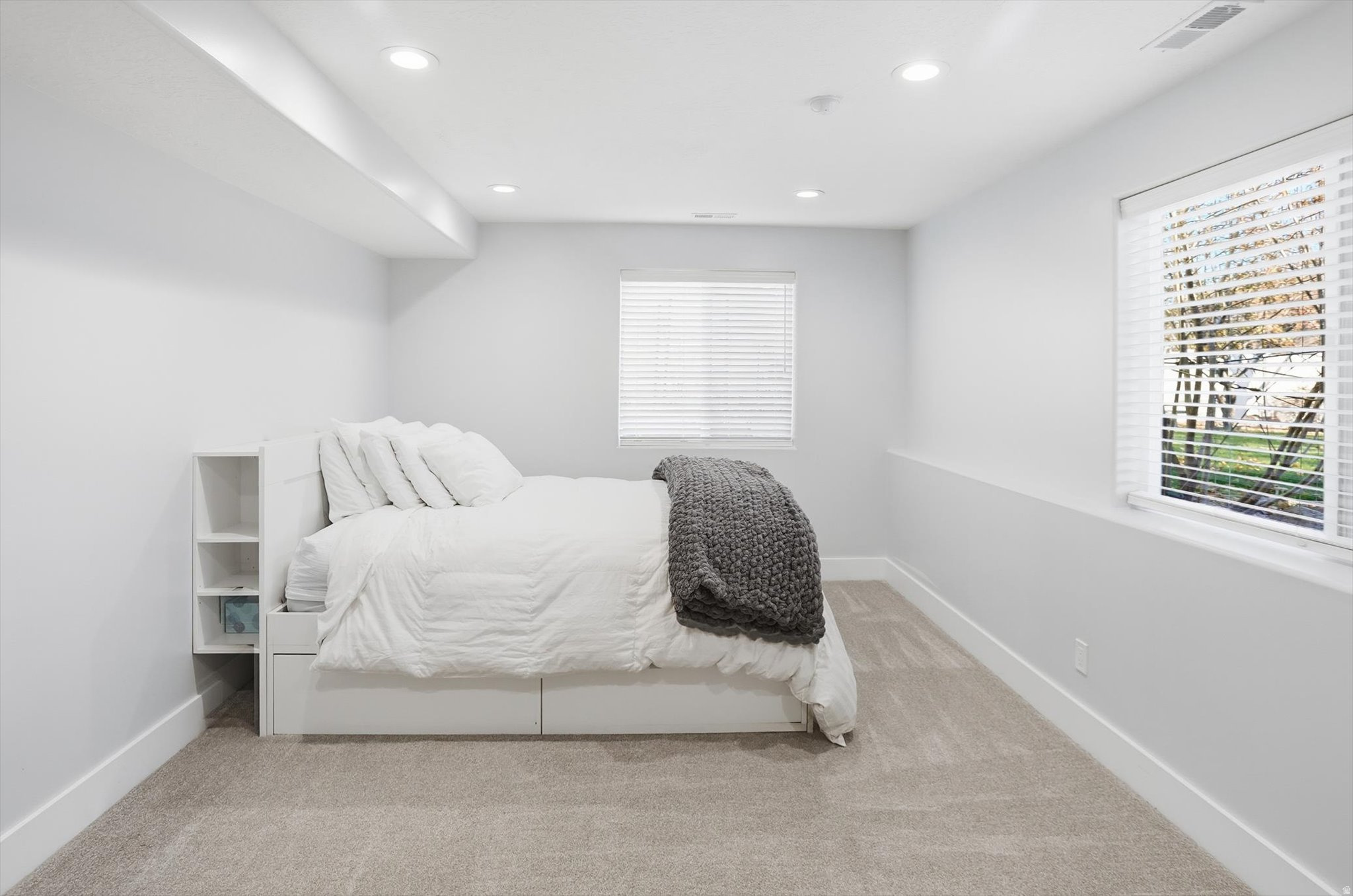 SOUTH JORDAN ESTATES - Residential