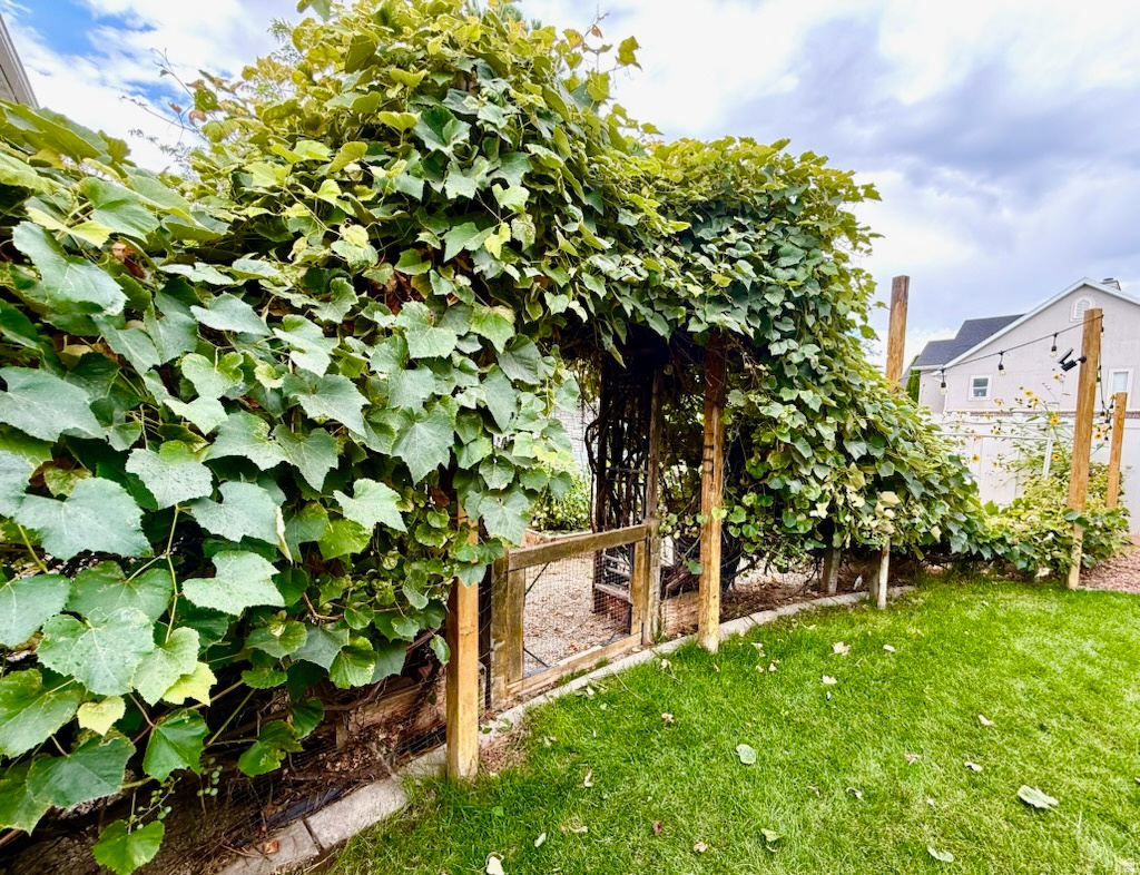 SOUTH JORDAN ESTATES - Residential