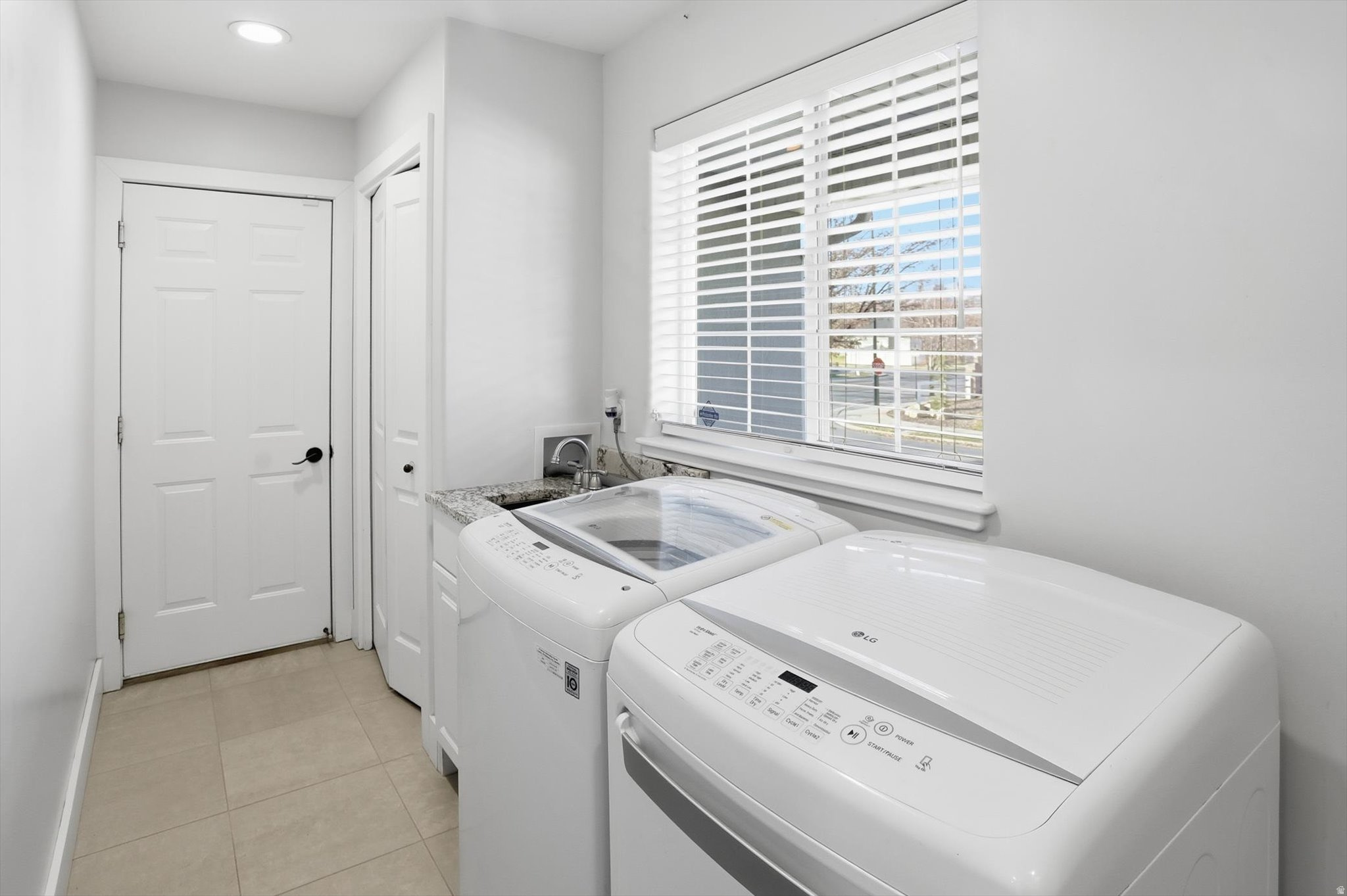 SOUTH JORDAN ESTATES - Residential