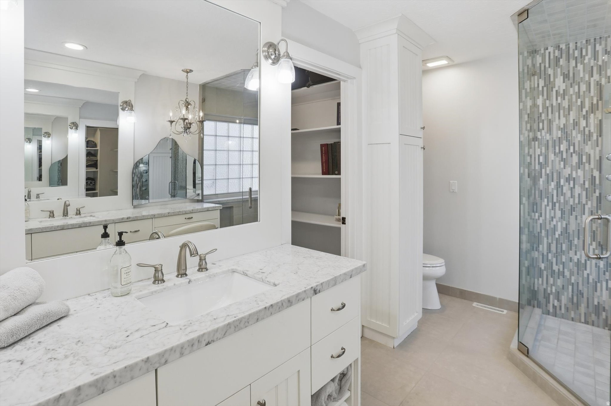 SOUTH JORDAN ESTATES - Residential