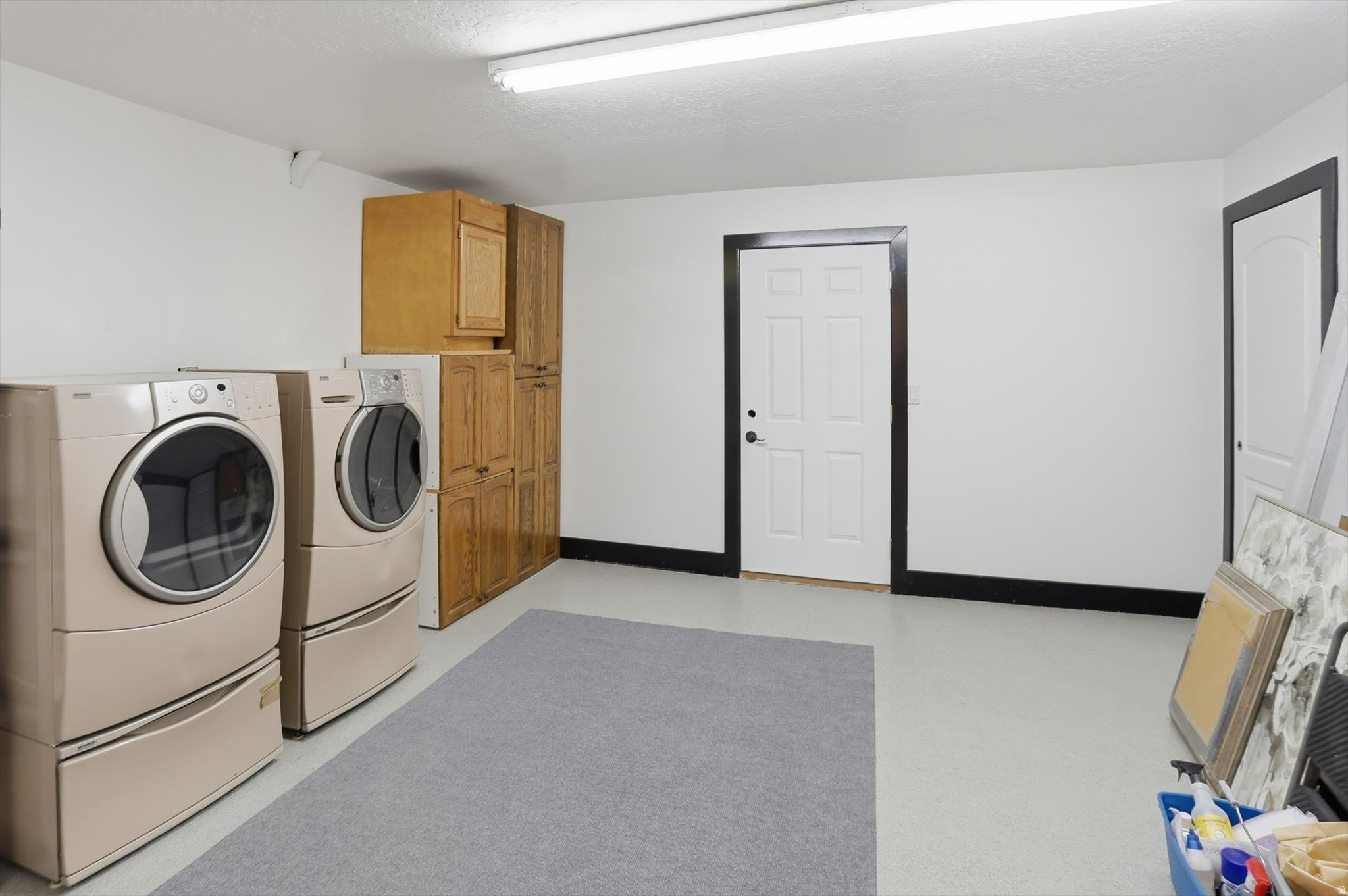 SOUTH JORDAN ESTATES - Residential