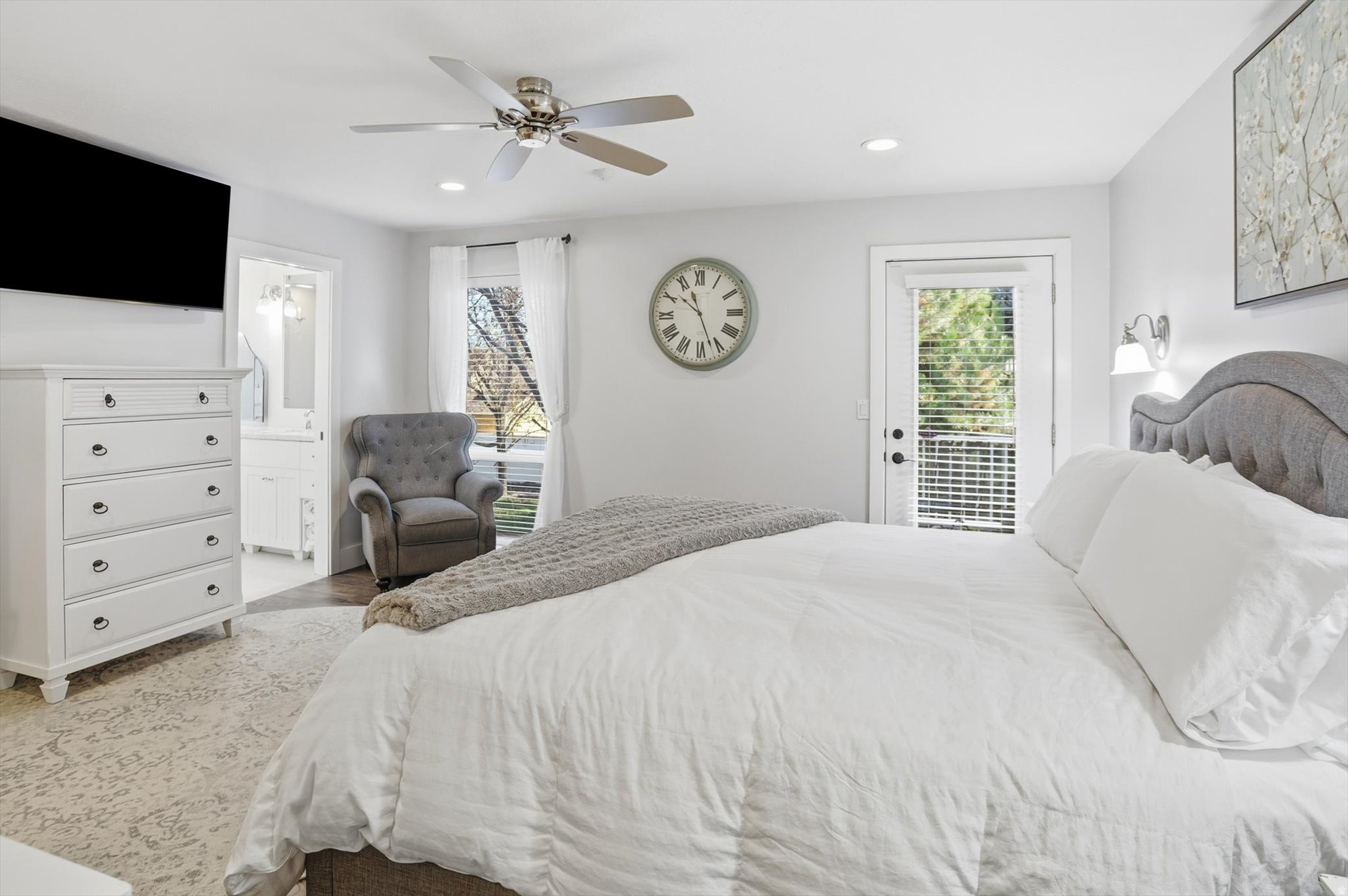 SOUTH JORDAN ESTATES - Residential