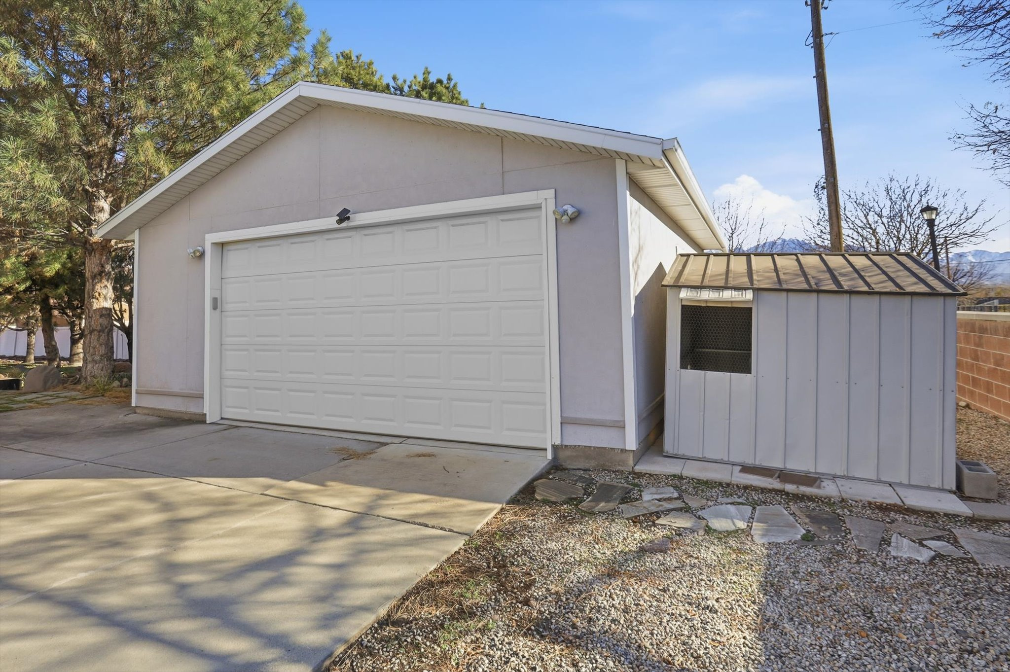 SOUTH JORDAN ESTATES - Residential