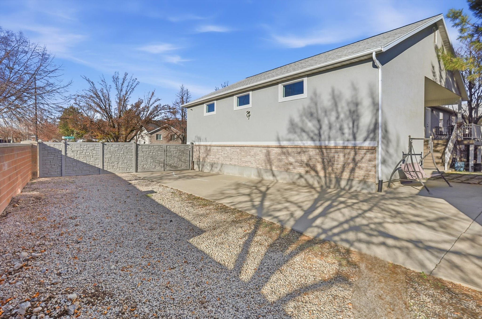 SOUTH JORDAN ESTATES - Residential