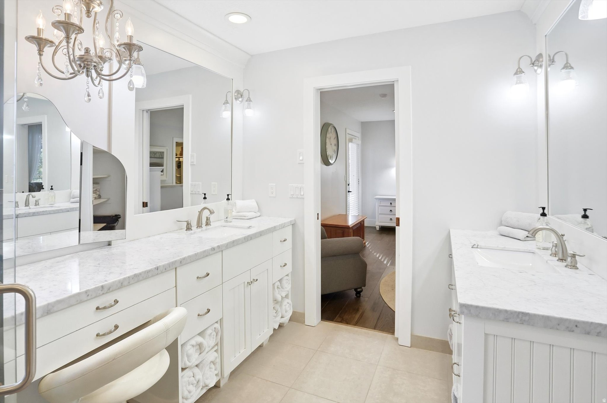 SOUTH JORDAN ESTATES - Residential