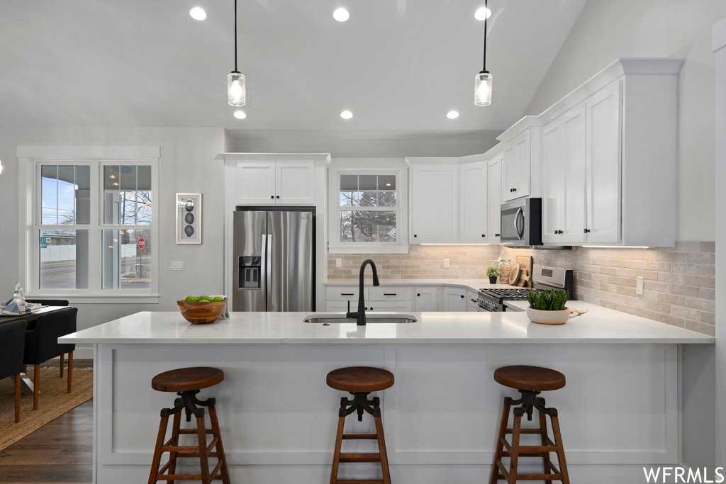 WESTGATE MANOR - Residential