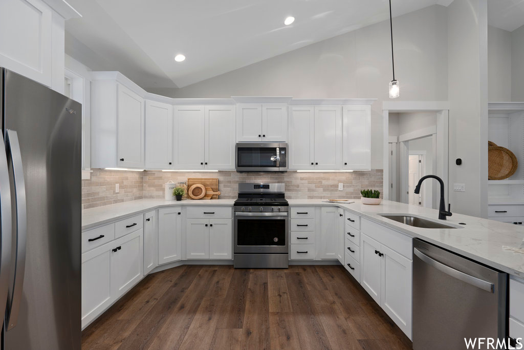 WESTGATE MANOR - Residential