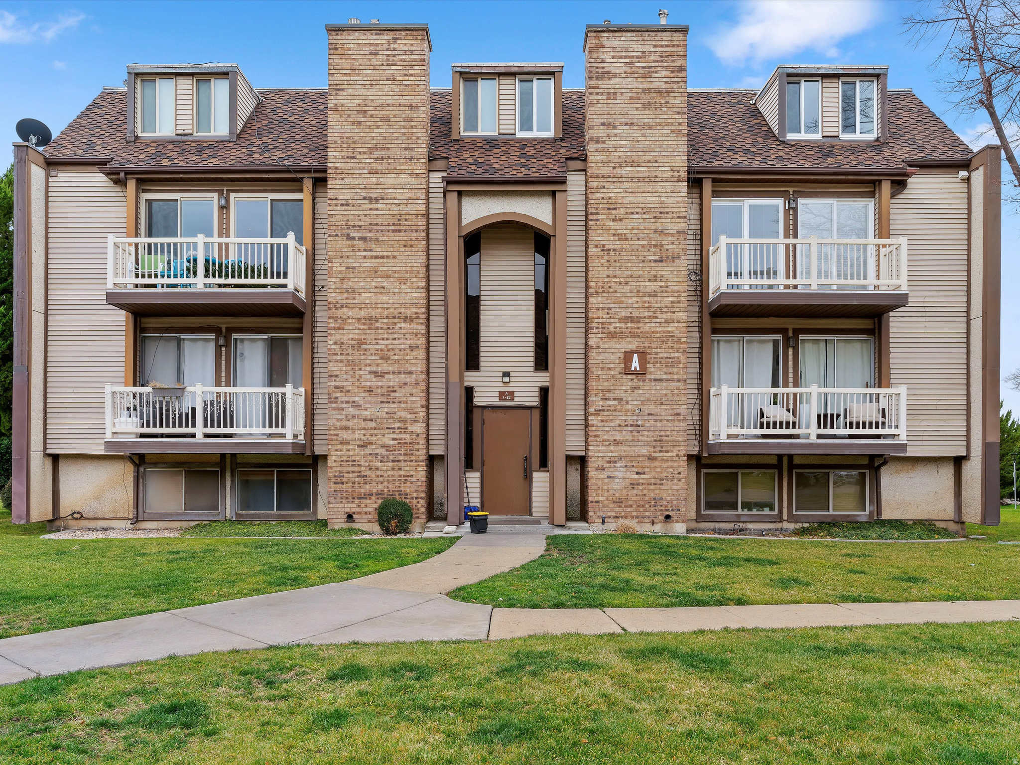 CEDAR SPRINGS - Residential