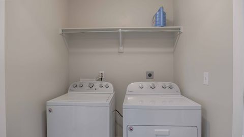 Tiny photo for 1783 N 3870 W, Lehi, UT 84043 (MLS # 2129604)