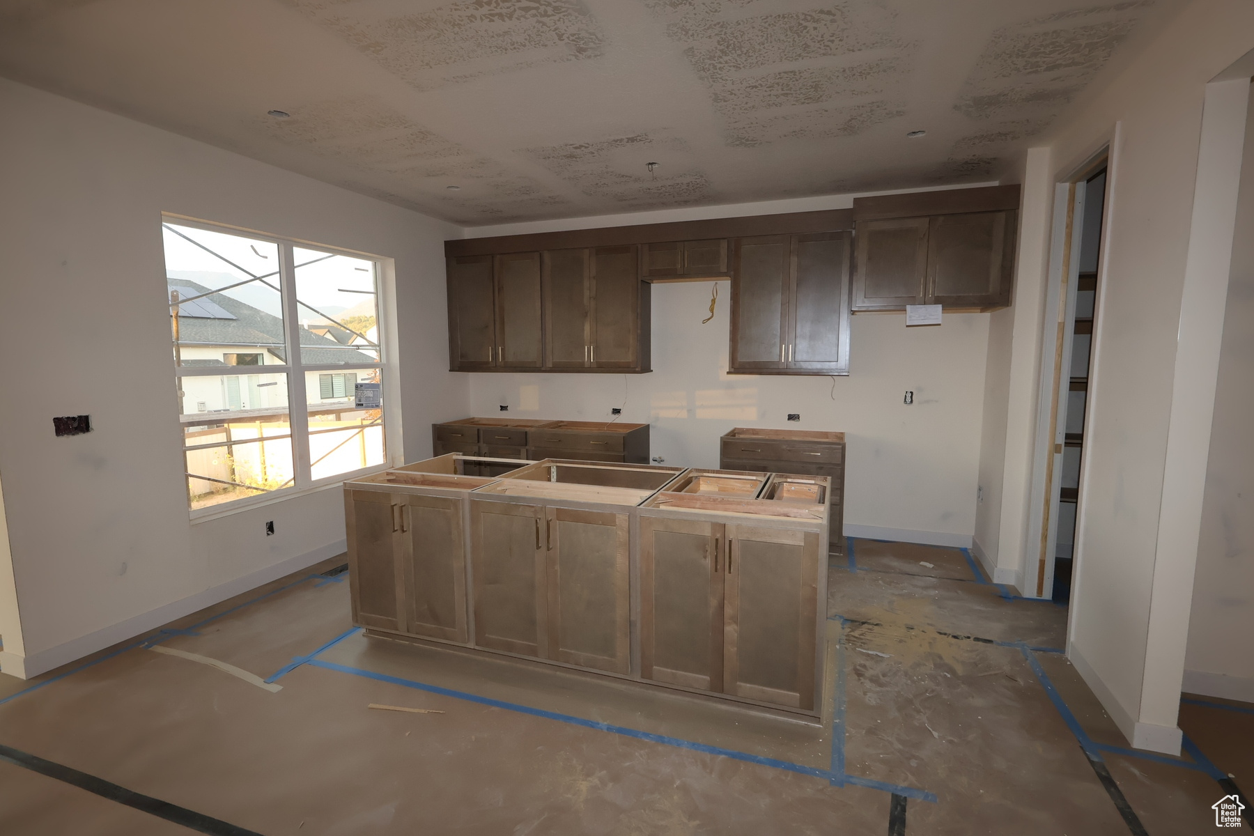 EASTRIDGE PARK - Residential