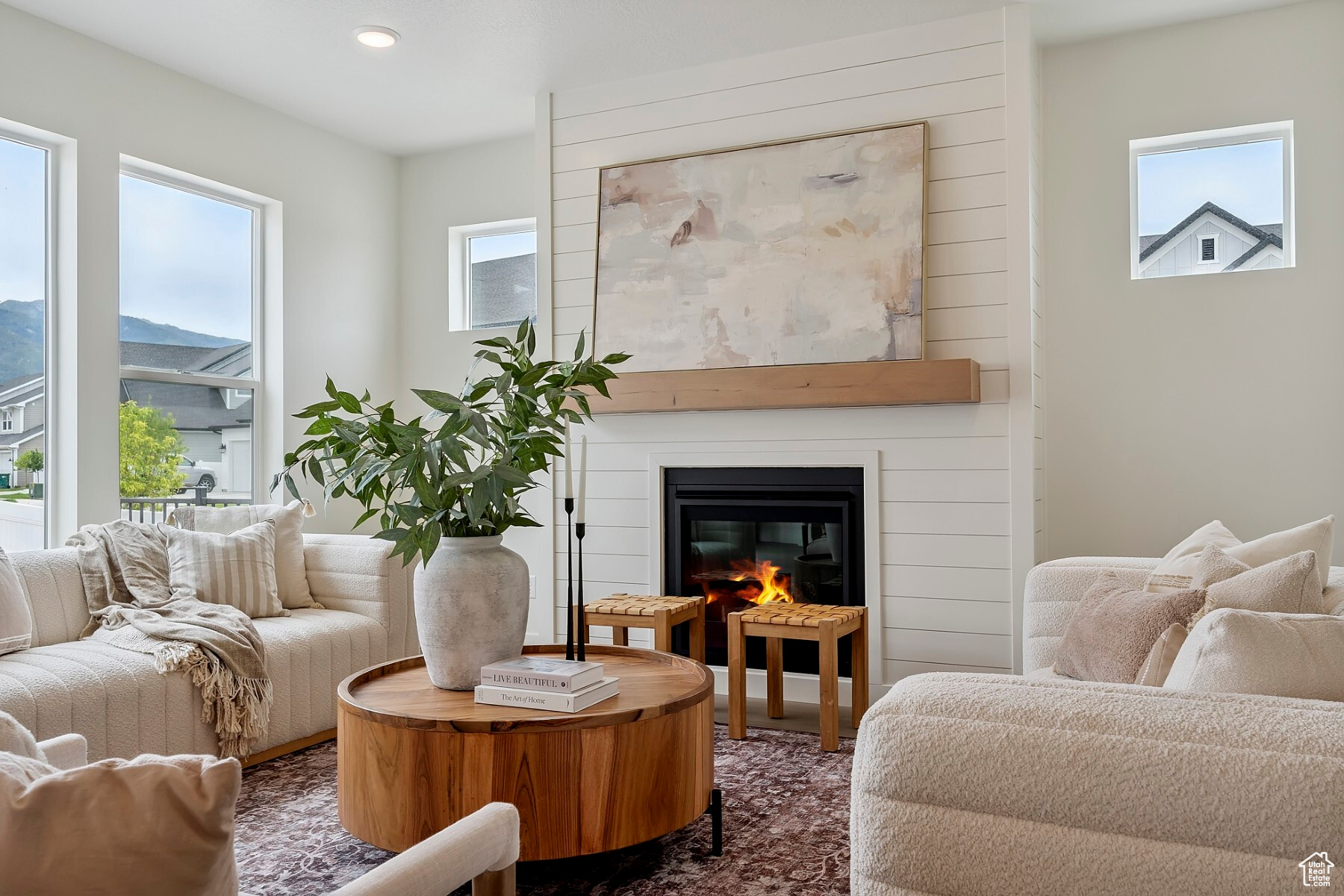 EASTRIDGE PARK - Residential