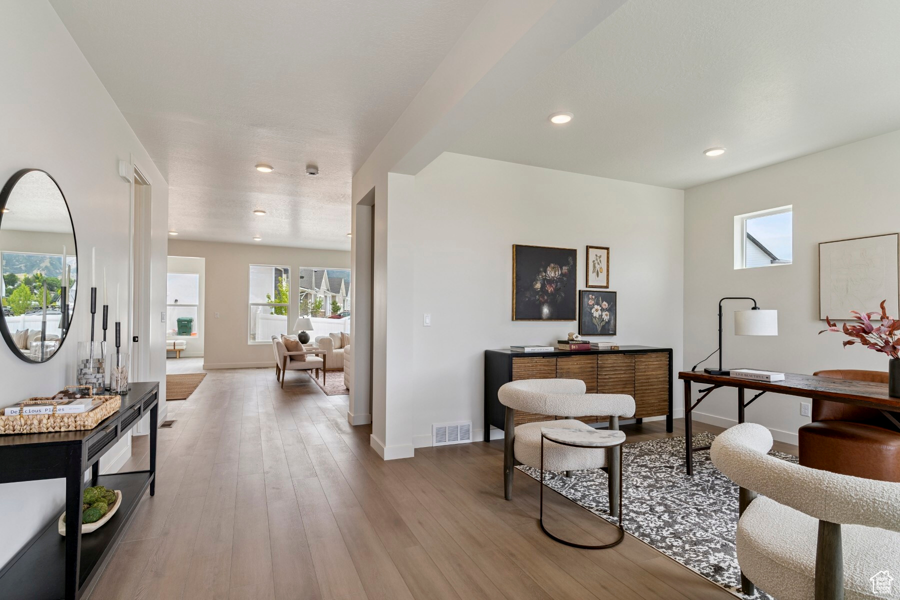 EASTRIDGE PARK - Residential