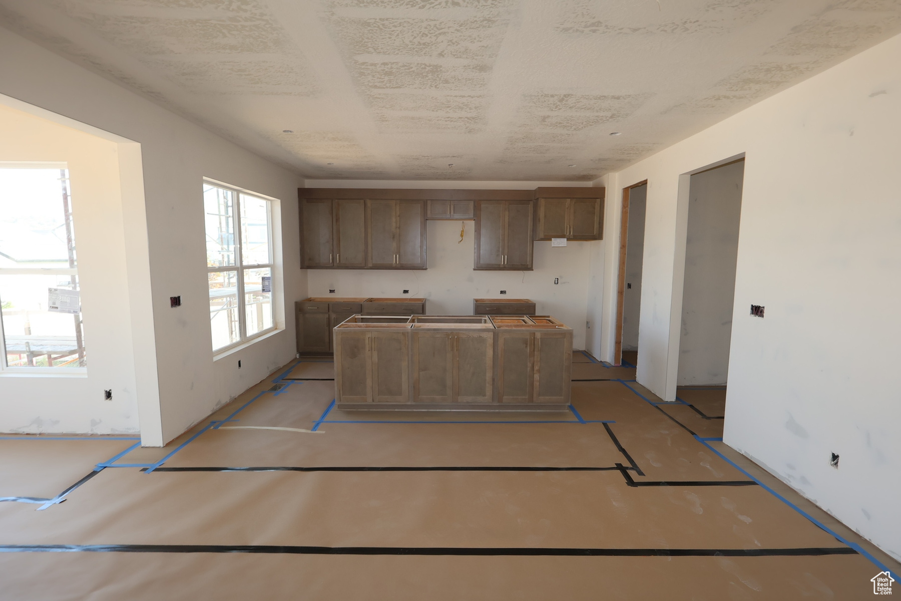EASTRIDGE PARK - Residential
