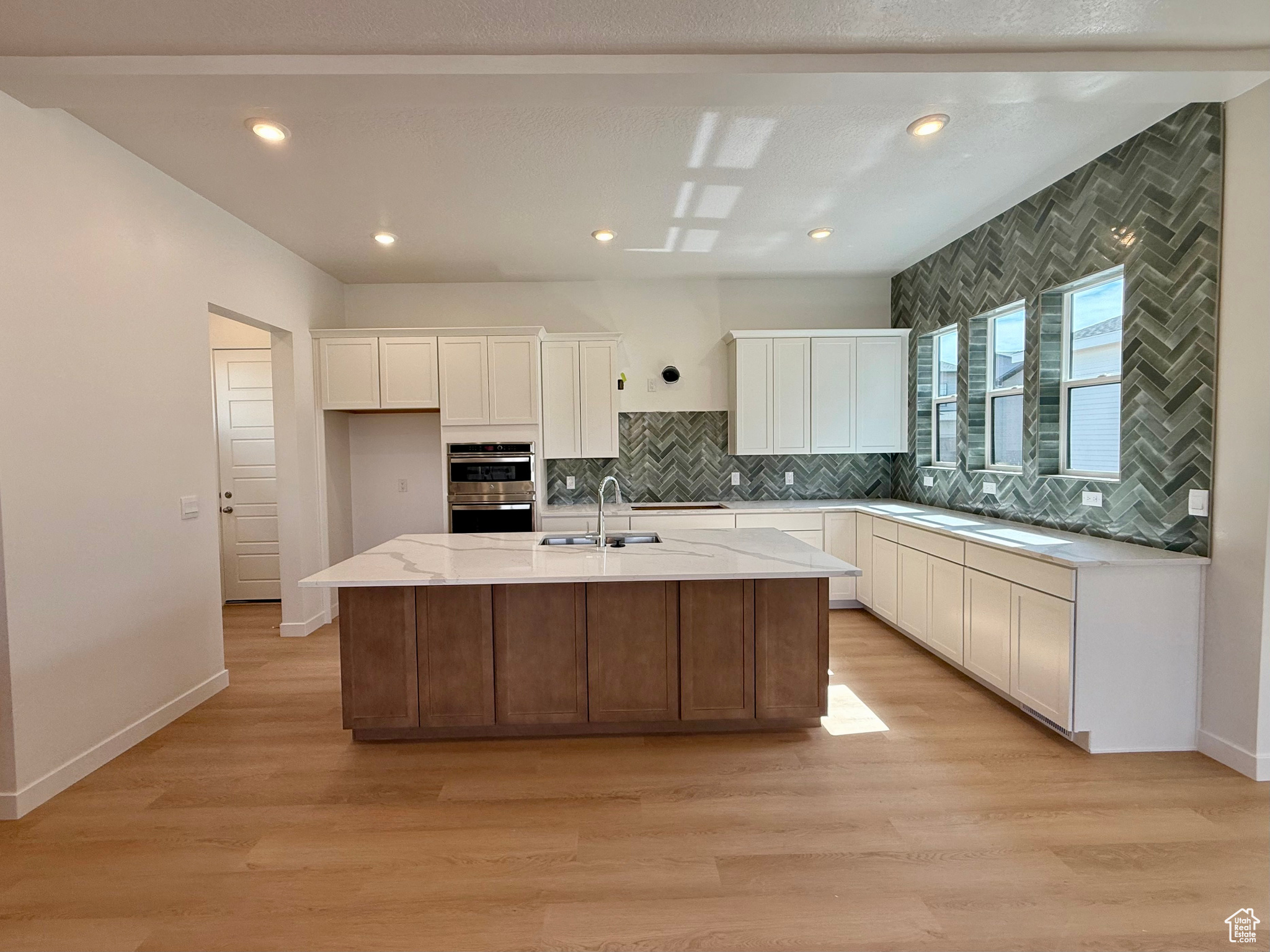 FIREFLY - Residential