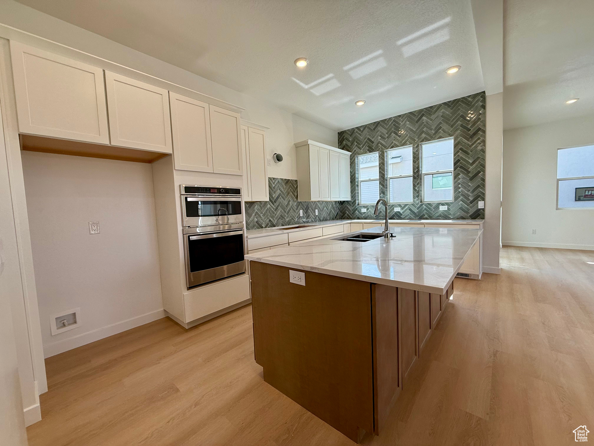 FIREFLY - Residential