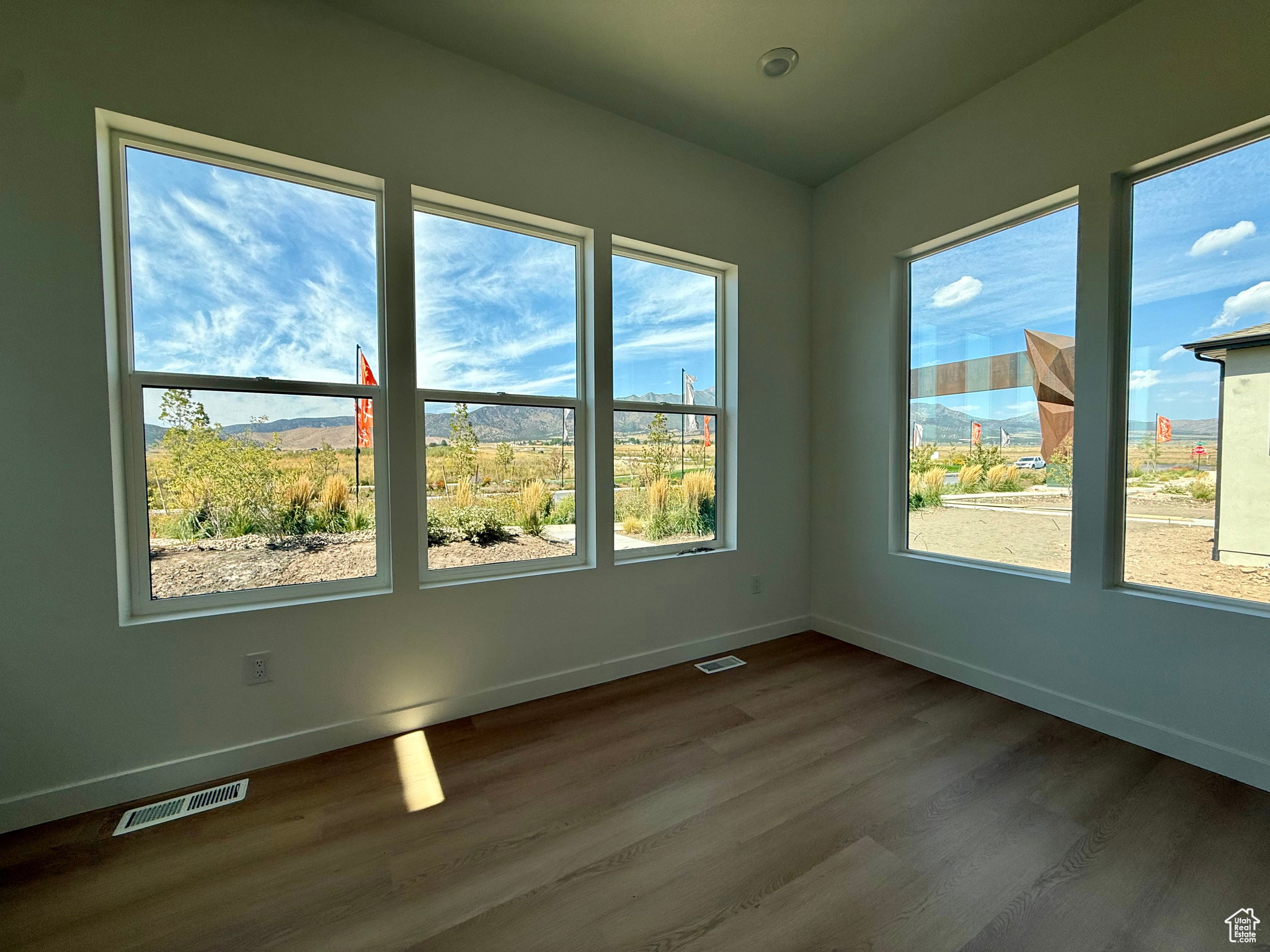 FIREFLY - Residential