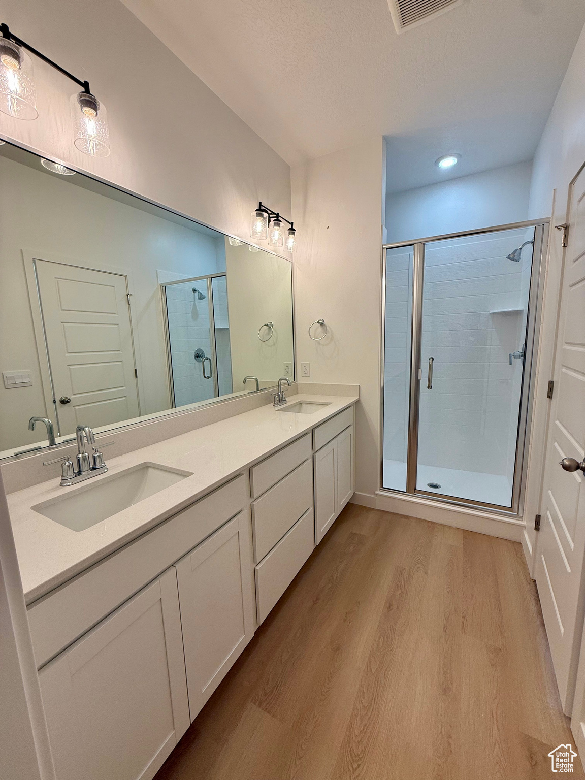 FIREFLY - Residential