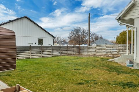 Tiny photo for 395 N 100 W, Lehi, UT 84043 (MLS # 2125482)