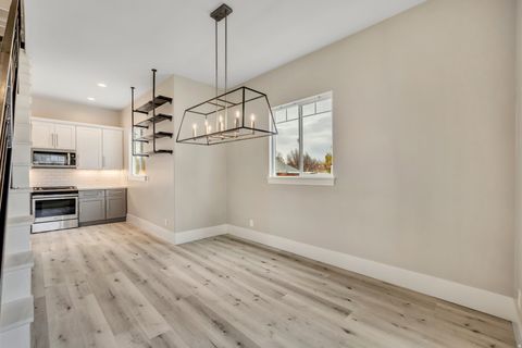 Tiny photo for 395 N 100 W, Lehi, UT 84043 (MLS # 2125482)