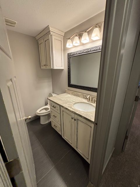 Tiny photo for 3042 W CHALK CREEK WAY, South Jordan, UT 84095 (MLS # 2142752)