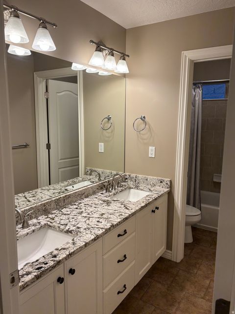 Tiny photo for 3042 W CHALK CREEK WAY, South Jordan, UT 84095 (MLS # 2142752)