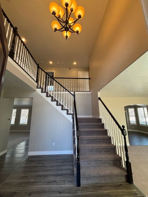 Tiny photo for 3042 W CHALK CREEK WAY, South Jordan, UT 84095 (MLS # 2142752)