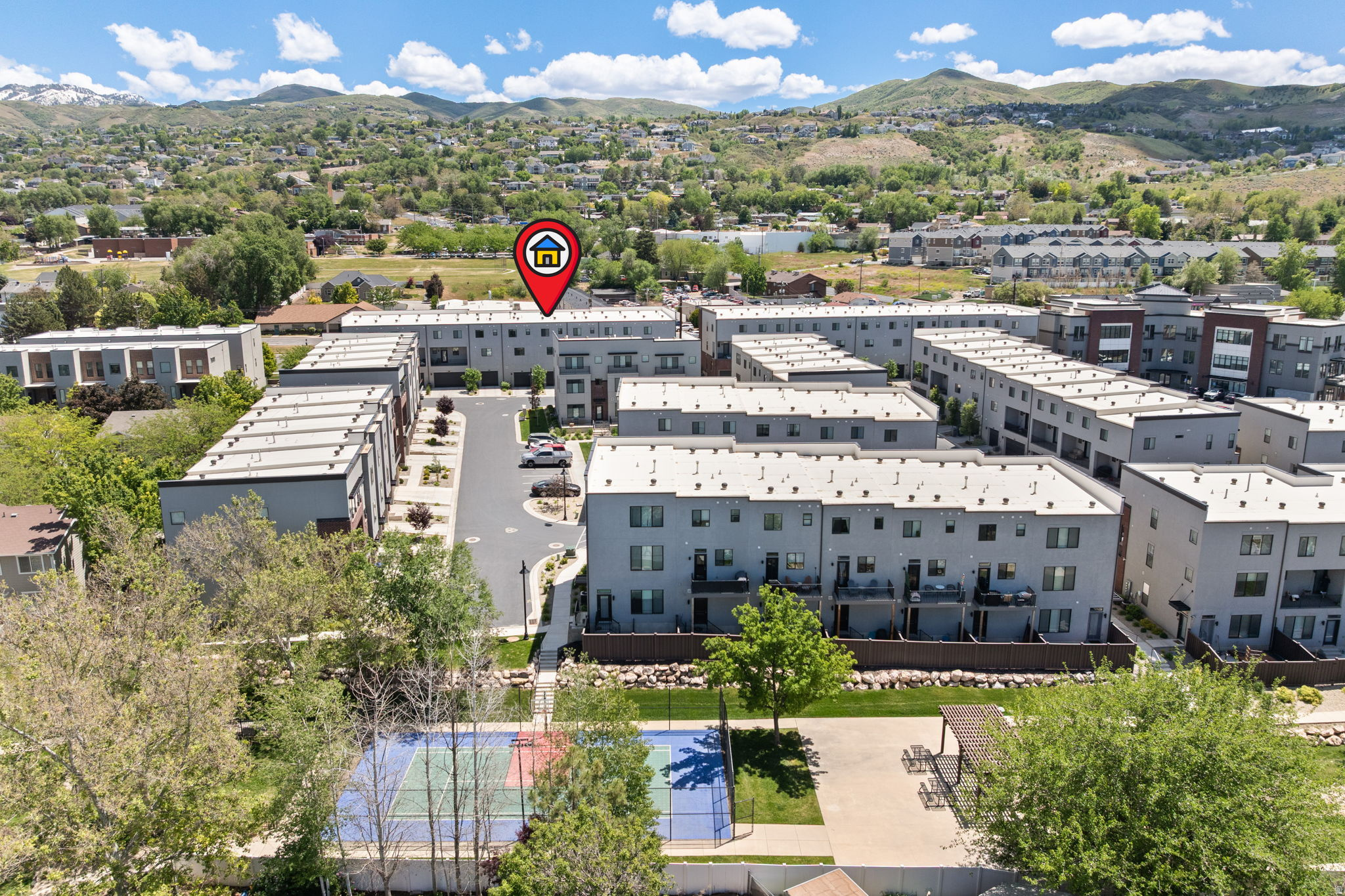 CITY CENTER - Residential