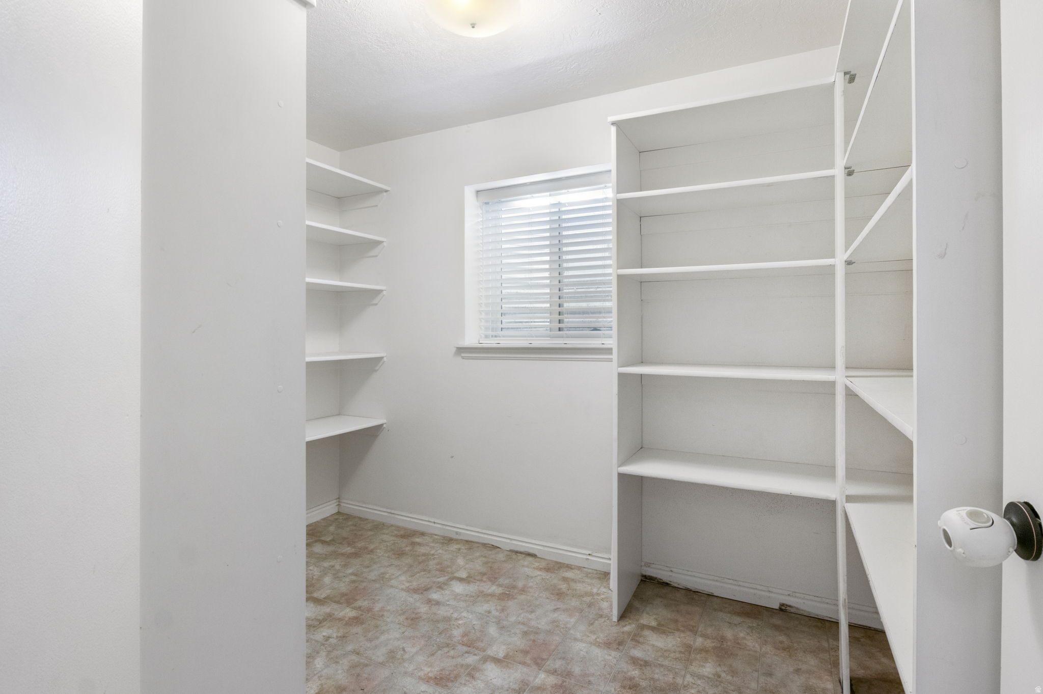 STONEHEDGE FARM - Residential